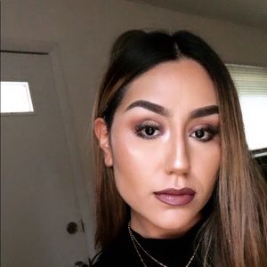 Meet your Posher, Celia